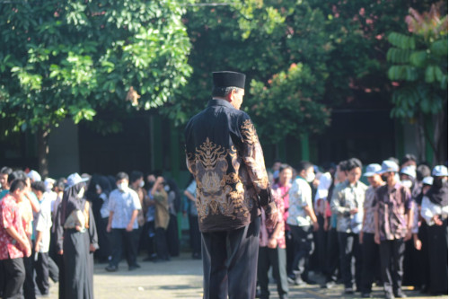 MEMPERINGATI HARI SUMPAH PEMUDA KE-94